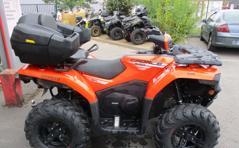 CF MOTO CFORCE 520 S 10