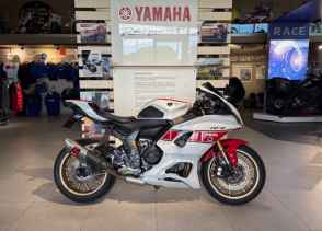 YAMAHA YZF-R7 WORLD GP 60TH ANNIVERSARY 55KW FULL OPTIONS (+de 6000€) GTIE 12 MOIS - 2022