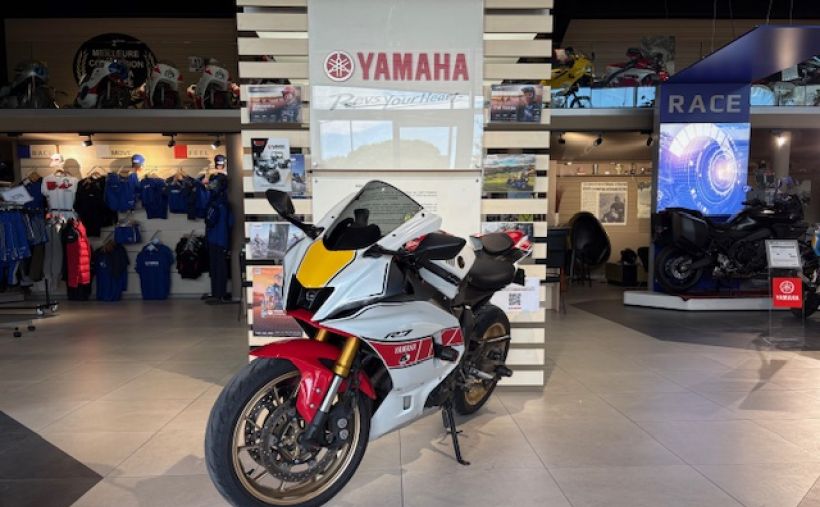 YAMAHA YZF-R7 WORLD GP 60TH ANNIVERSARY 55KW FULL OPTIONS (+de 6000€) GTIE 12 MOIS 3