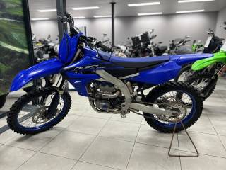 YAMAHA YZ450F - 2023
