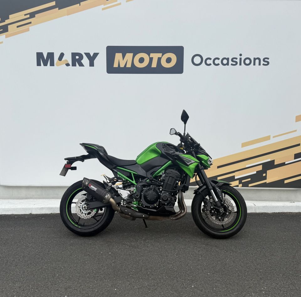 KAWASAKI Z 900 52