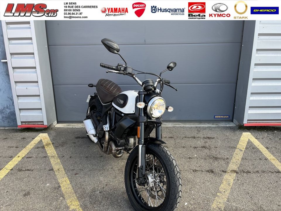 DUCATI SCRAMBLER 3
