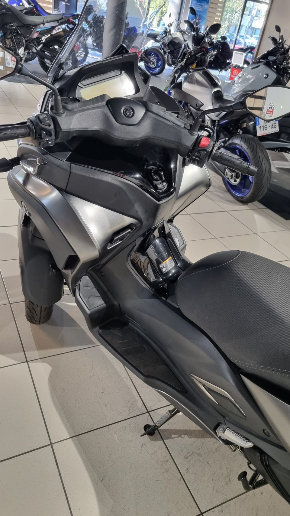 YAMAHA TRICITY 300 4