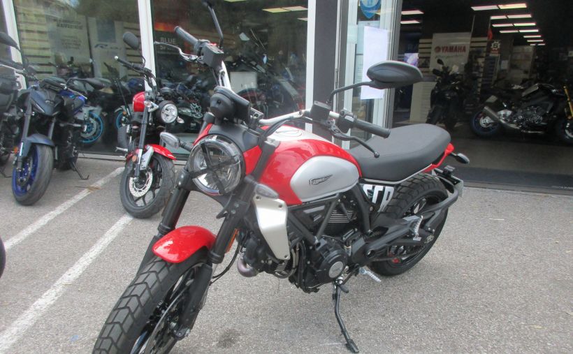 DUCATI SCRAMBLER 1