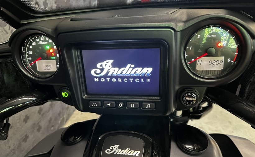 INDIAN ROADMASTER 1800 3