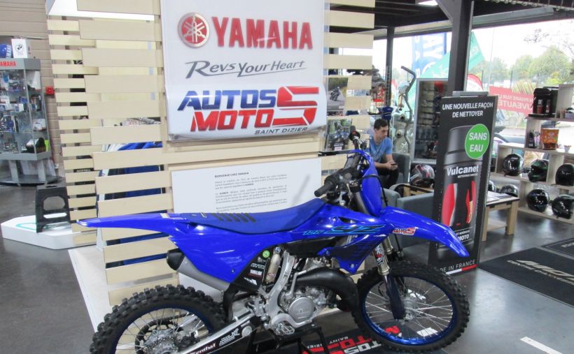 YAMAHA 125 YZ 2024 1