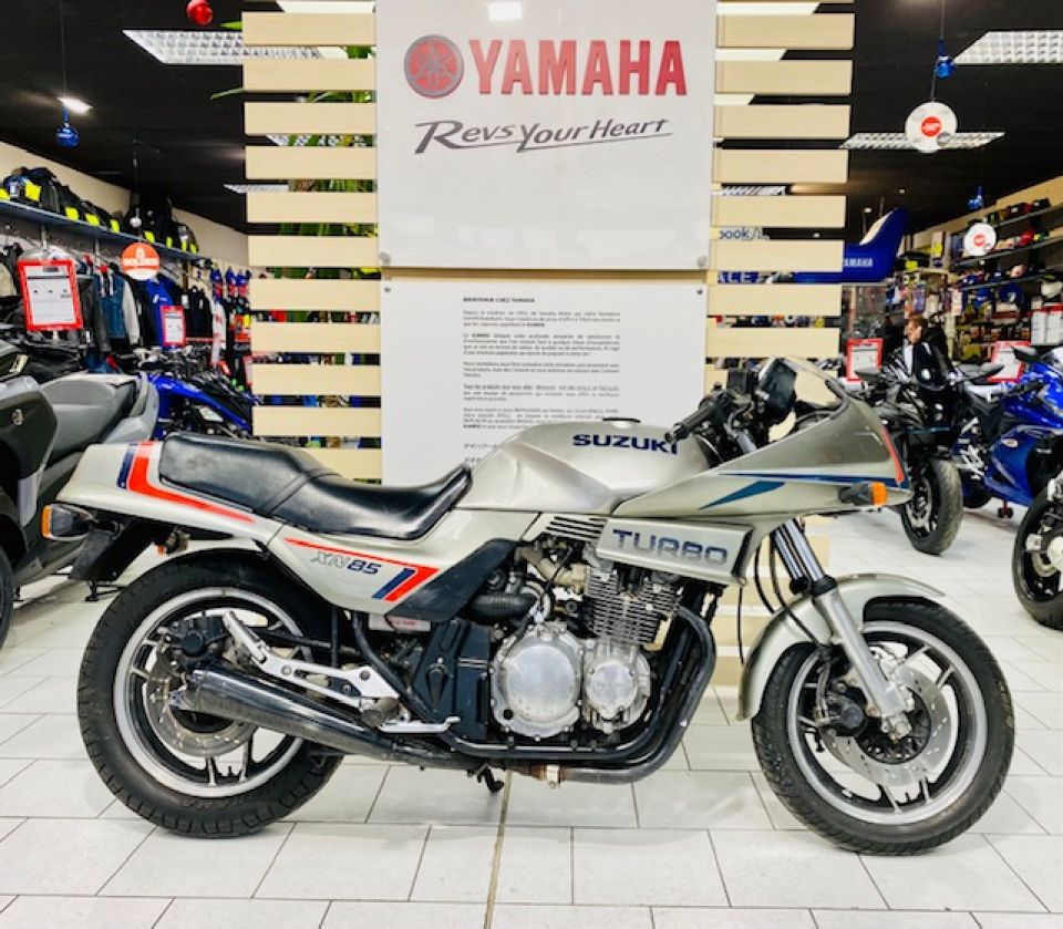 SUZUKI XN 85 TURBO 0