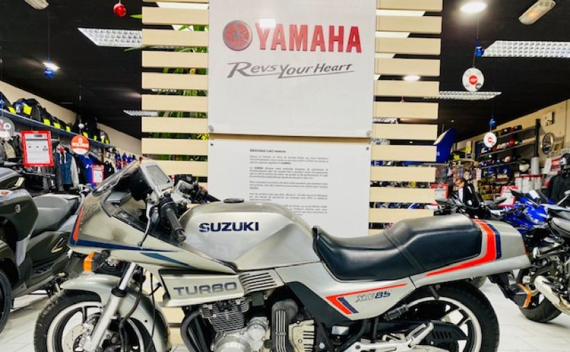 SUZUKI XN 85 TURBO 4