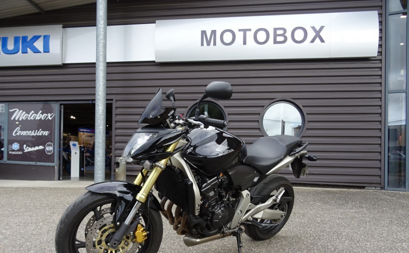 HONDA CB 600 F HORNET 1