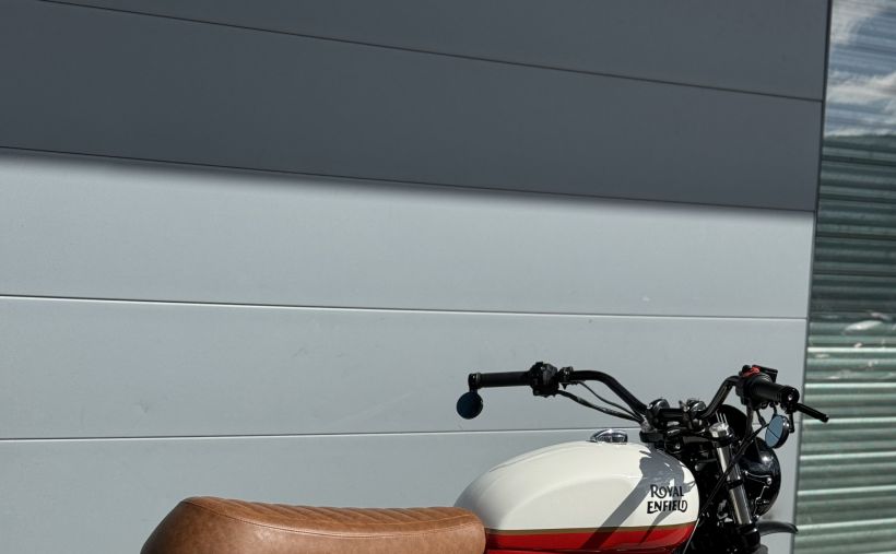 ROYAL ENFIELD Interceptor 650 1