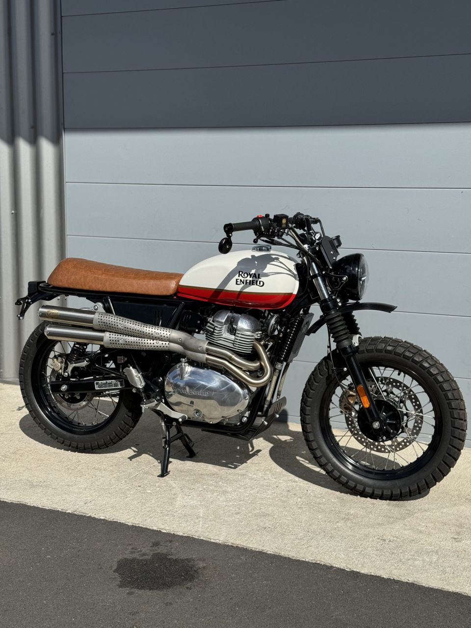 ROYAL ENFIELD Interceptor 650 2