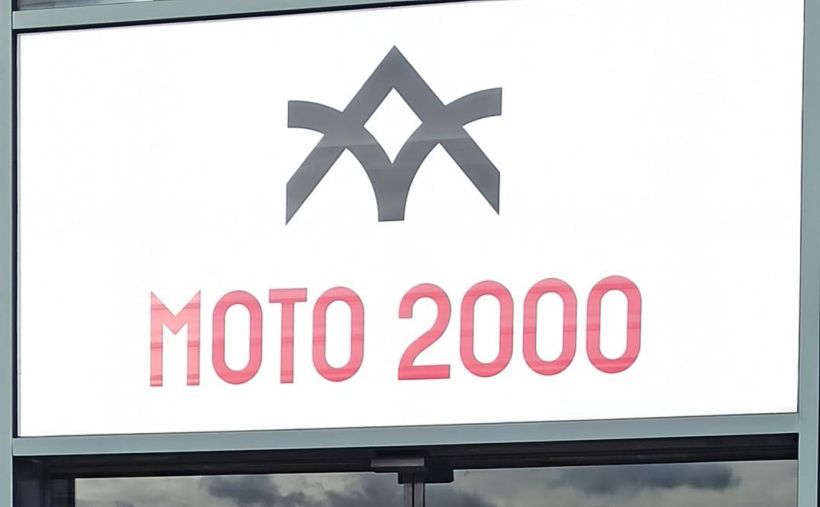 YAMAHA YZF 1000 R1 0