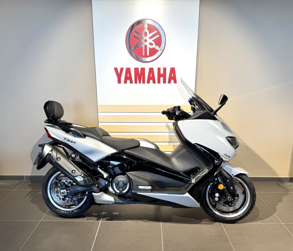 YAMAHA XP T-MAX 530 DX 1