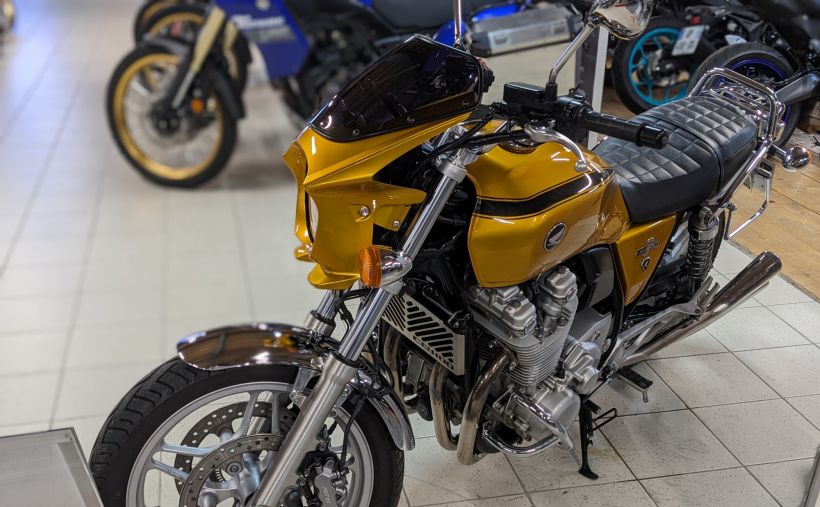 HONDA CB 1100 5