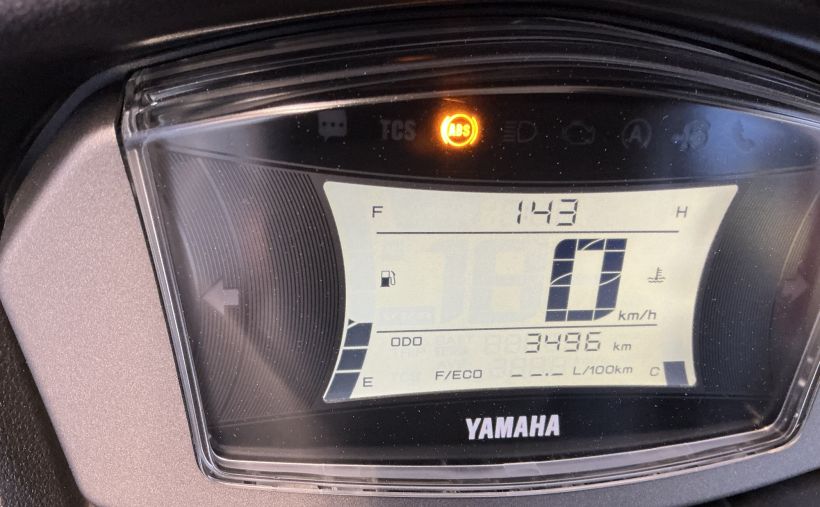 YAMAHA NMAX 125 3