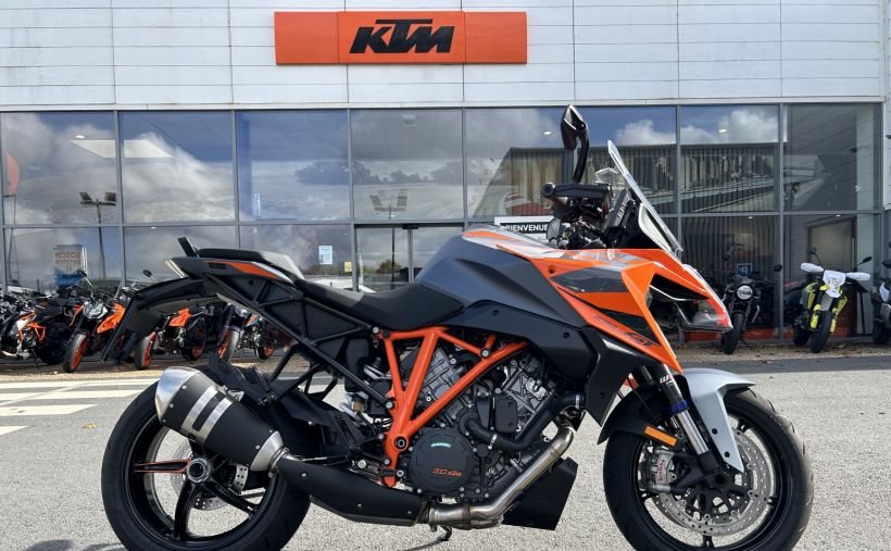 KTM 1290 SUPER DUKE GT 0