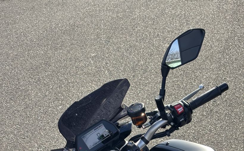 YAMAHA MT-10 4
