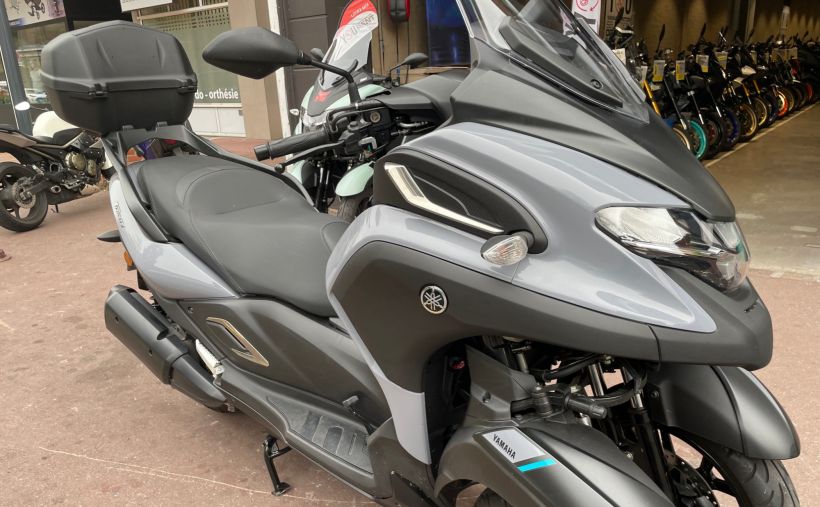 YAMAHA TRICITY 300 1