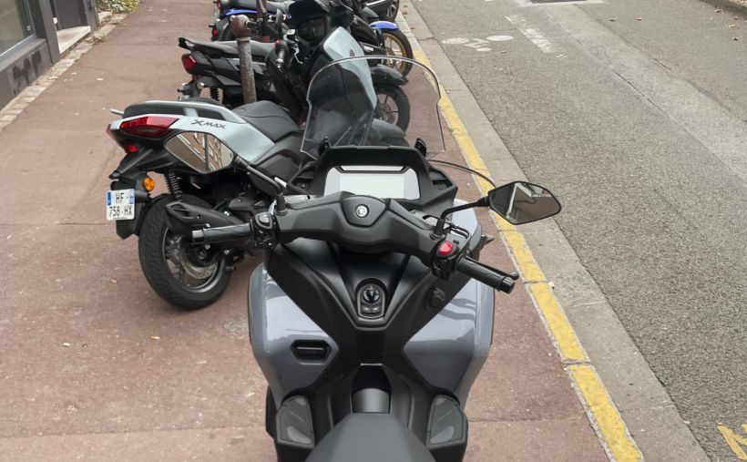 YAMAHA TRICITY 300 3