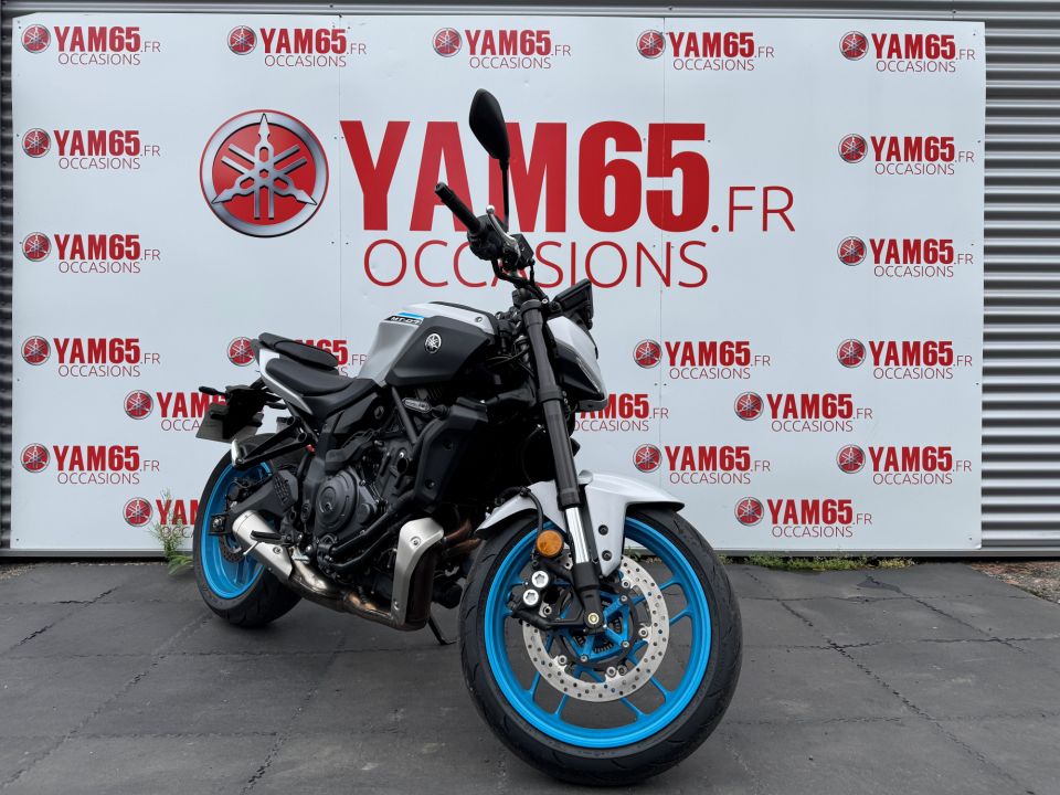 YAMAHA MT-07 Y-AMT 2