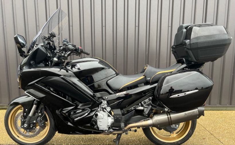 YAMAHA FJR 1300 ABS 2