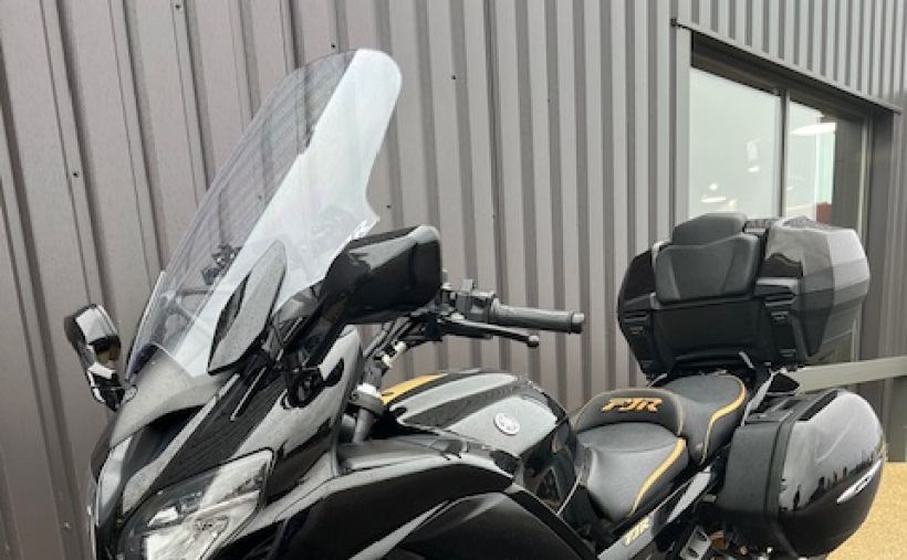 YAMAHA FJR 1300 ABS 3