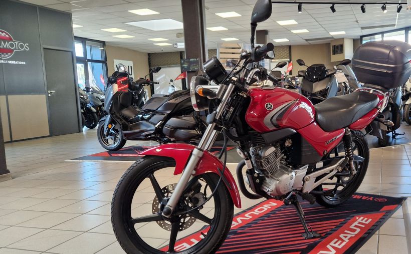 YAMAHA YBR 125 2