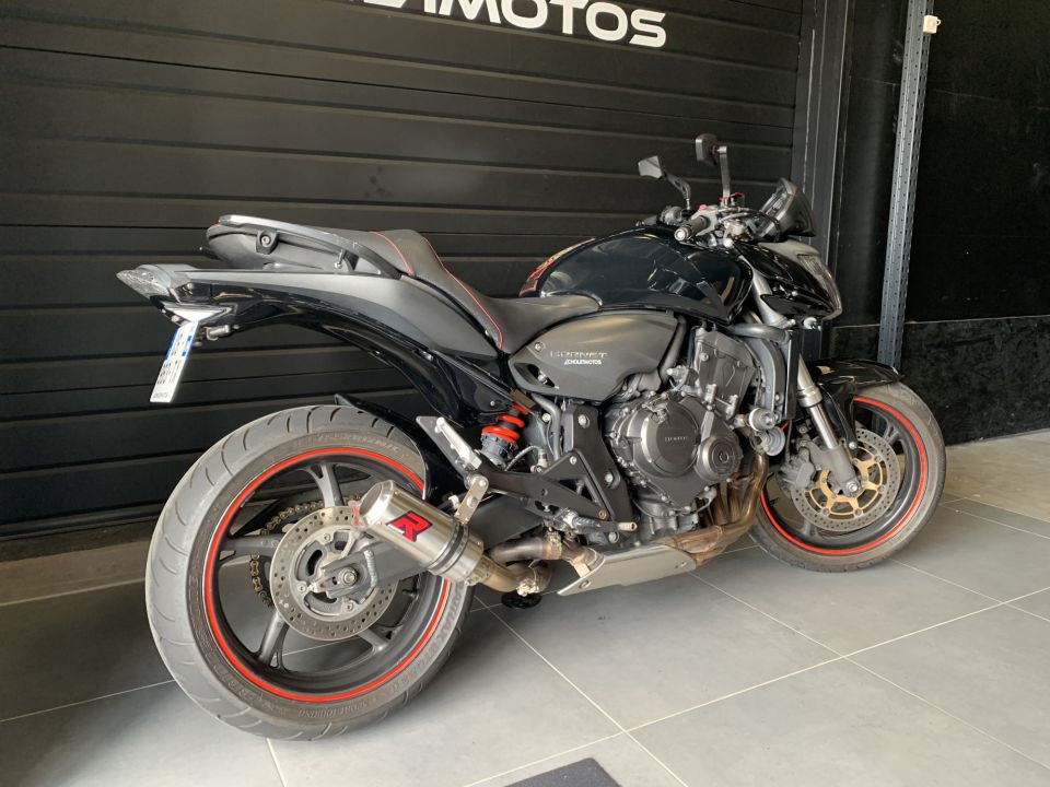 HONDA CB 600 F HORNET 12