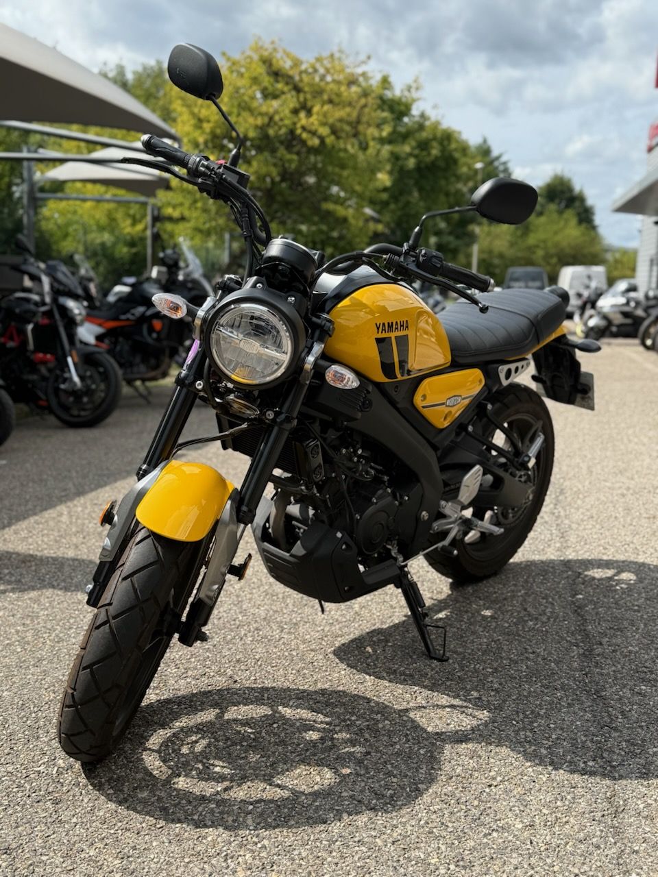 YAMAHA XSR 125 0