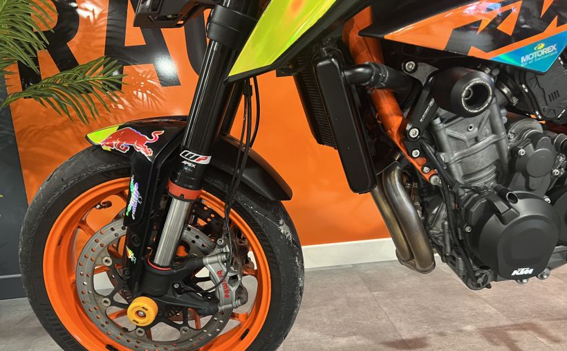 KTM 890 DUKE R 3