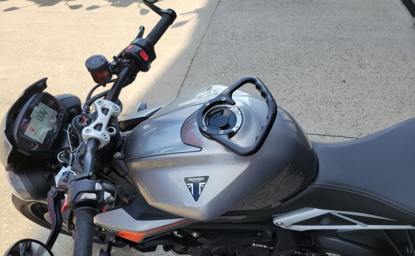 TRIUMPH STREET TRIPLE 765 RS 3