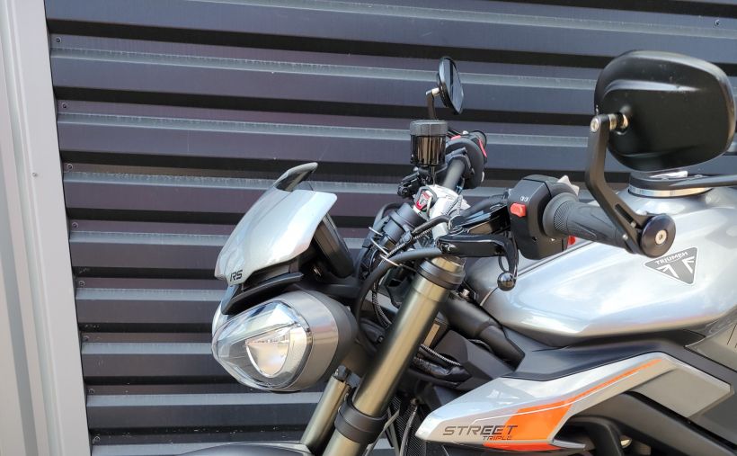 TRIUMPH STREET TRIPLE 765 RS 7