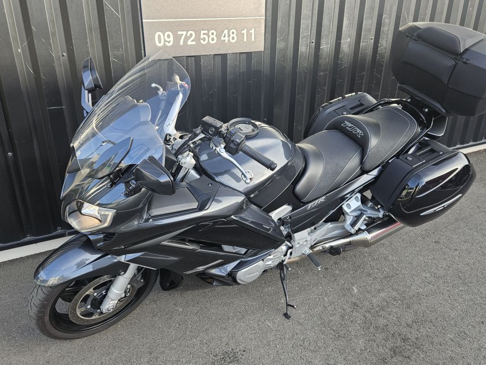 YAMAHA FJR 1300 30