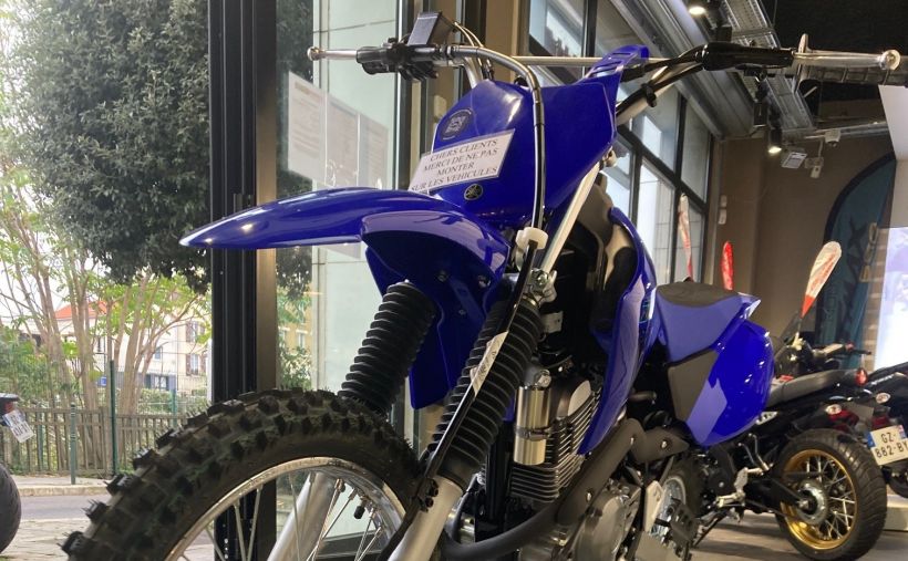YAMAHA TT 125R 1
