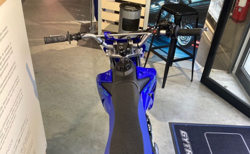 YAMAHA TT 125R 5