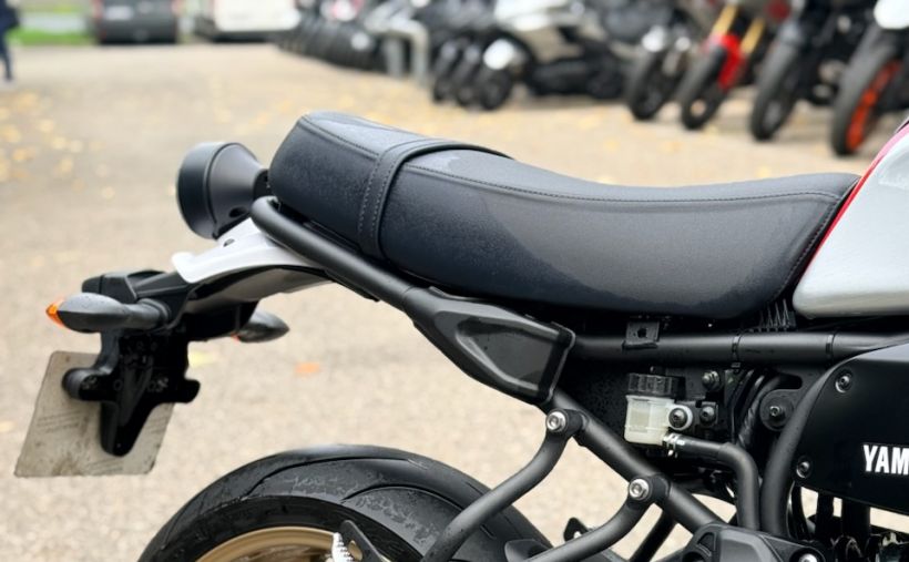 YAMAHA XSR 700 LEGACY 1