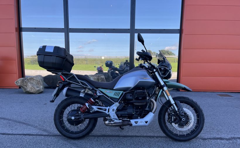 MOTO GUZZI V85 TT 850 10