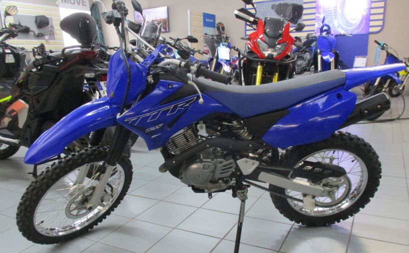 YAMAHA TT 125R 40