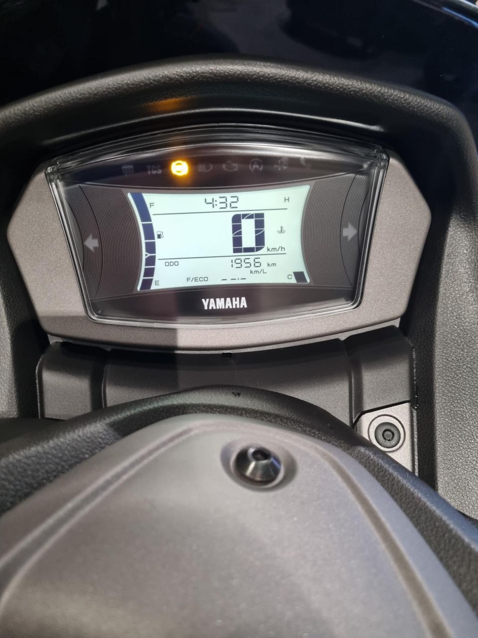 YAMAHA NMAX 125 3