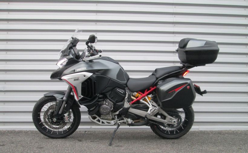DUCATI MULTISTRADA V4 S 3