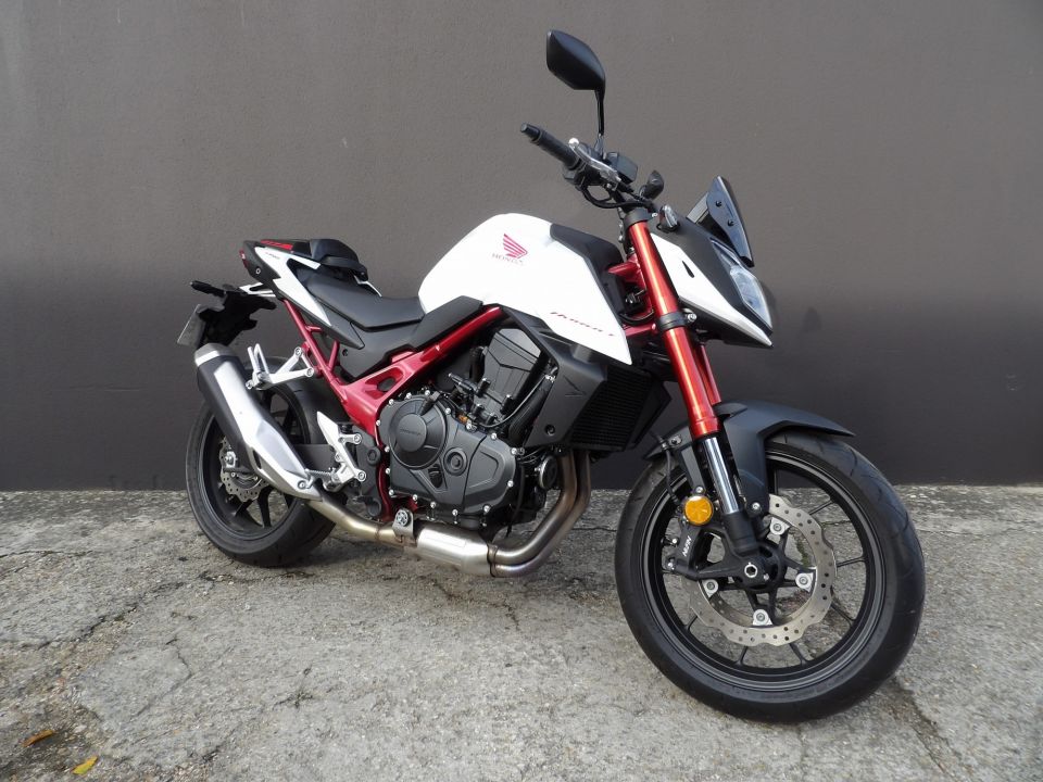 HONDA CB 750 HORNET 2