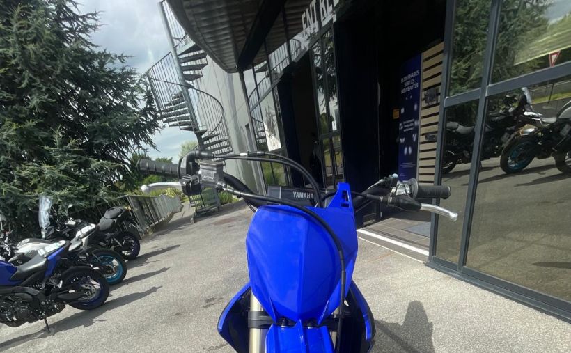 YAMAHA YZ250F 3
