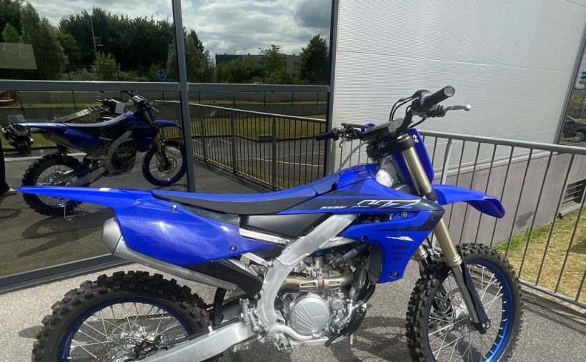 YAMAHA YZ250F 1