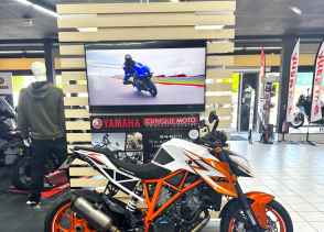 KTM 1290 SUPER DUKE R - 2016