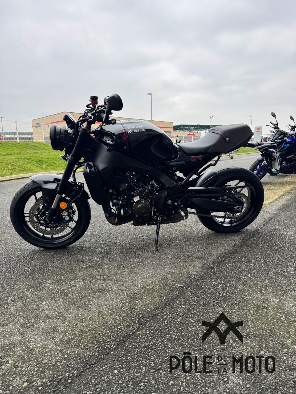YAMAHA XSR 900 15