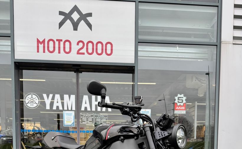 YAMAHA XSR 900 0