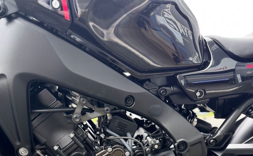 YAMAHA XSR 900 9