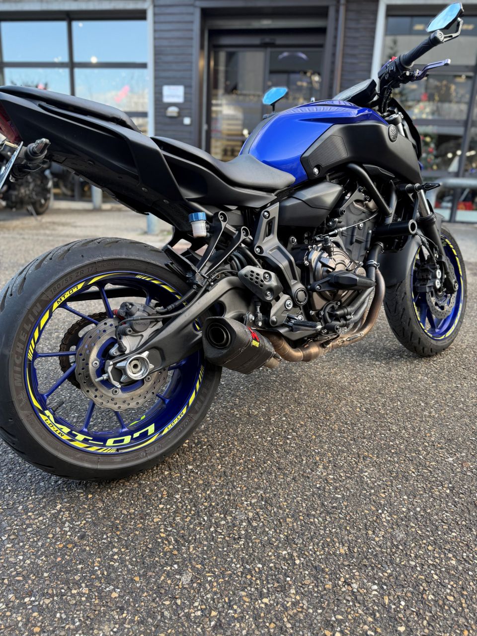 YAMAHA MT-07 (47.5CV) 3