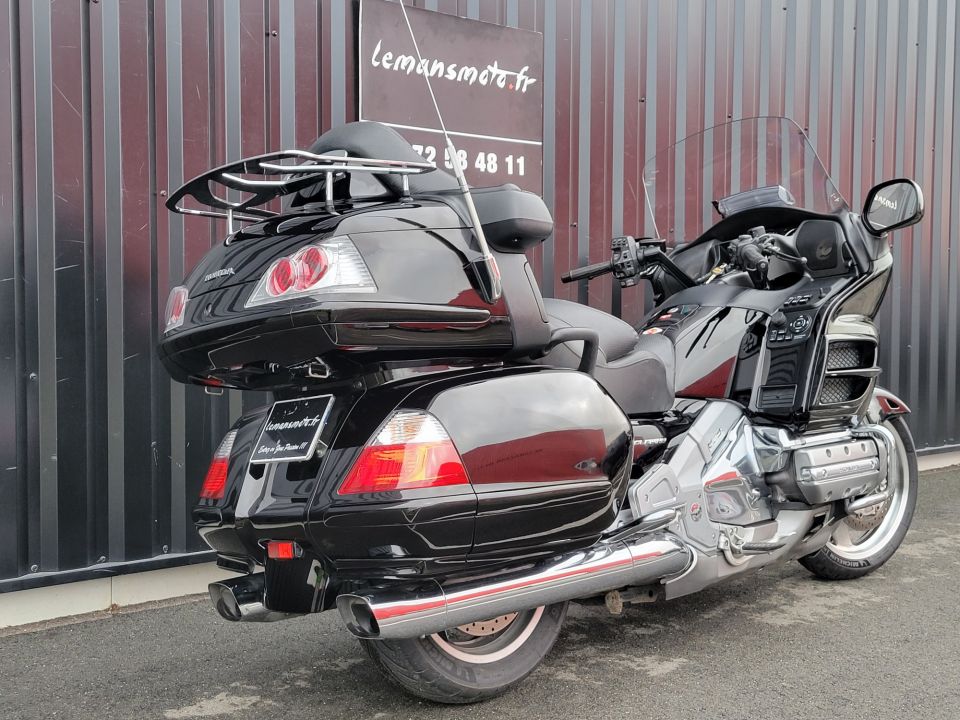HONDA GL1800 GOLDWING 40