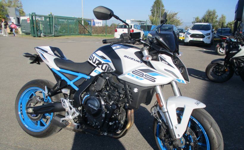 SUZUKI GSX-8S 0